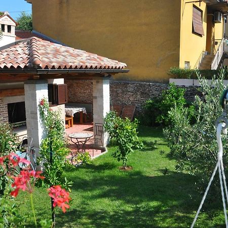 Holiday House Arena Villa Pula Exterior foto