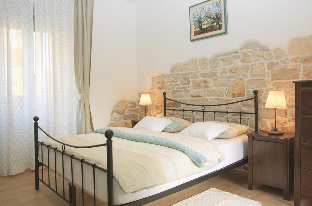 Holiday House Arena Villa Pula Exterior foto