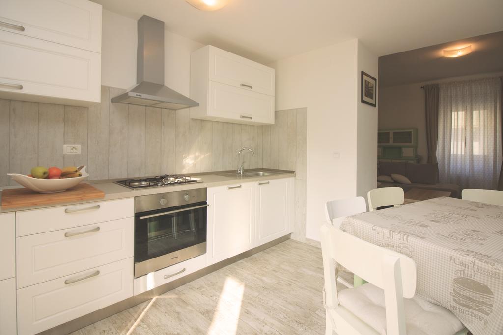 Holiday House Arena Villa Pula Exterior foto