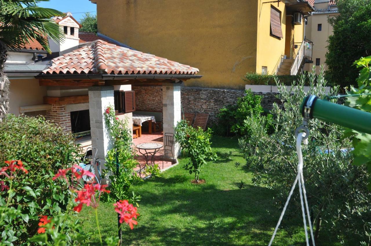Holiday House Arena Villa Pula Exterior foto